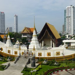 Wat Yannawa Boat Temple